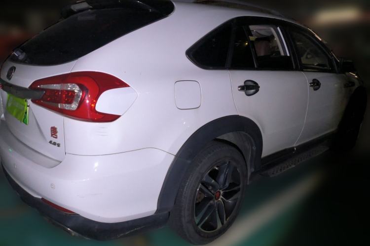 Used BYD Tang New Energy 2015 2.0T Four-Wheel-Drive Flagship Model
