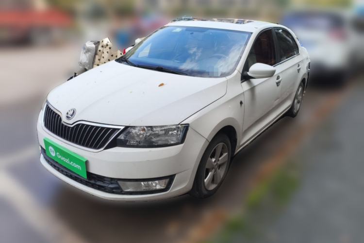 Used Skoda Rapid 2013 1.6L Manual Smart Selection Model