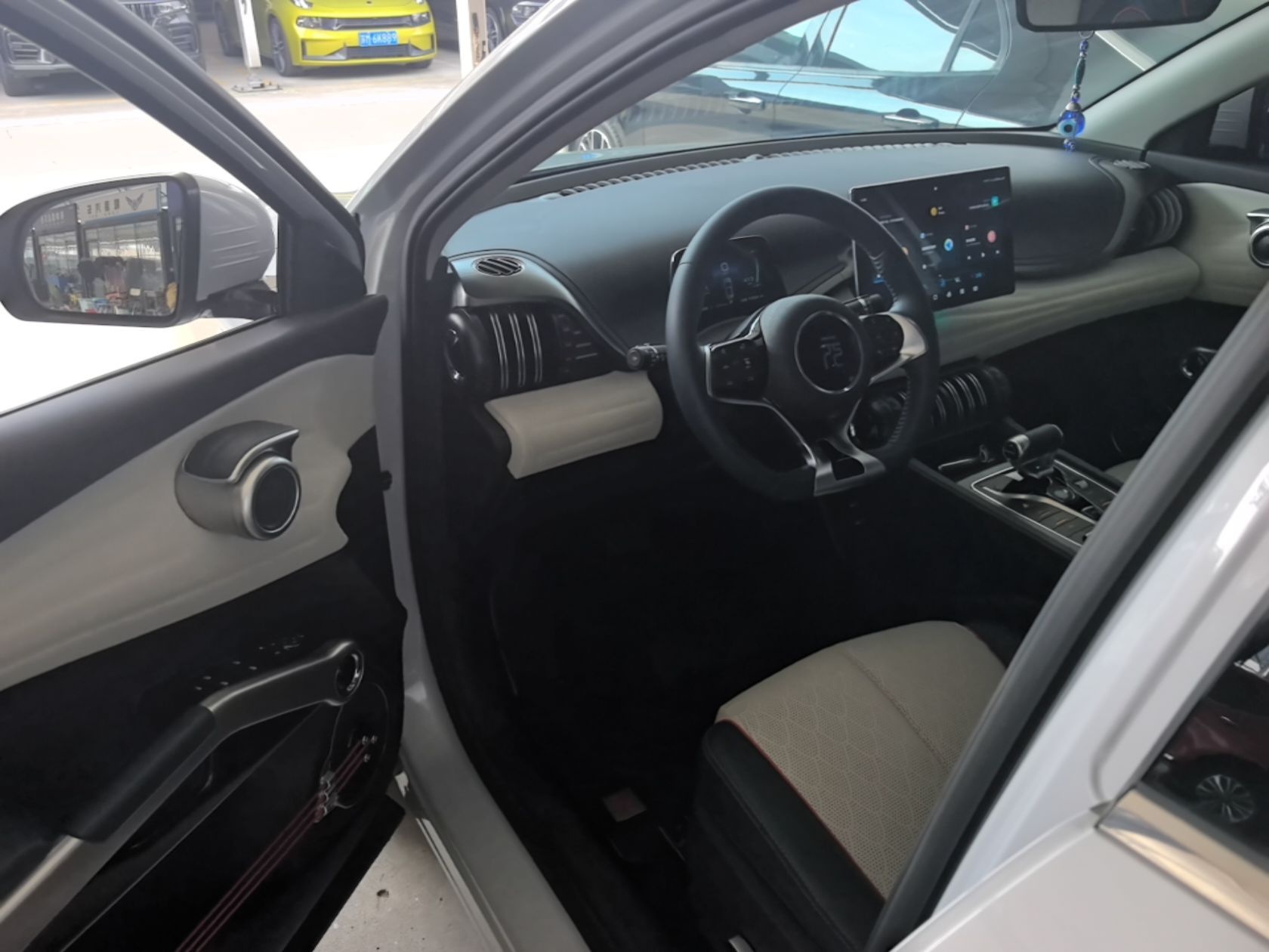 BYD Yuan PLUS 2022 510 km Flagship Version — снимка 18