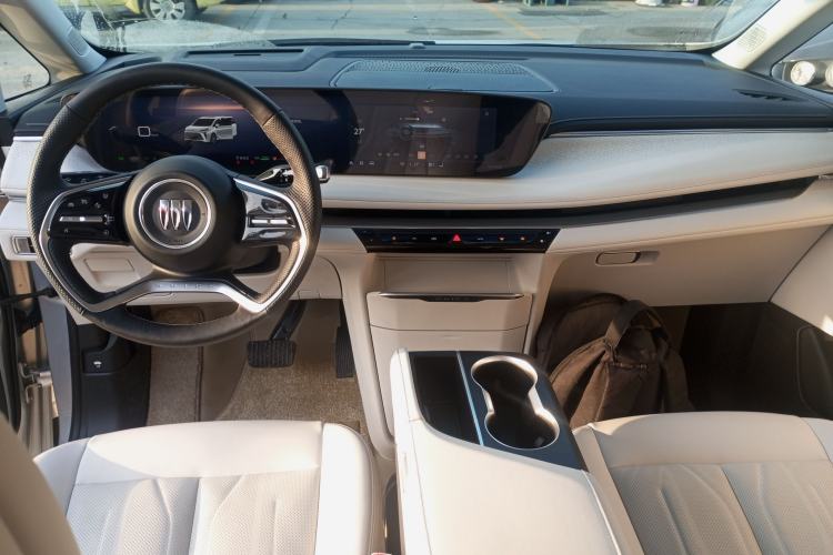 Used Buick GL8 New Energy 2024 Lu Zun Luxury Edition 7-Seater