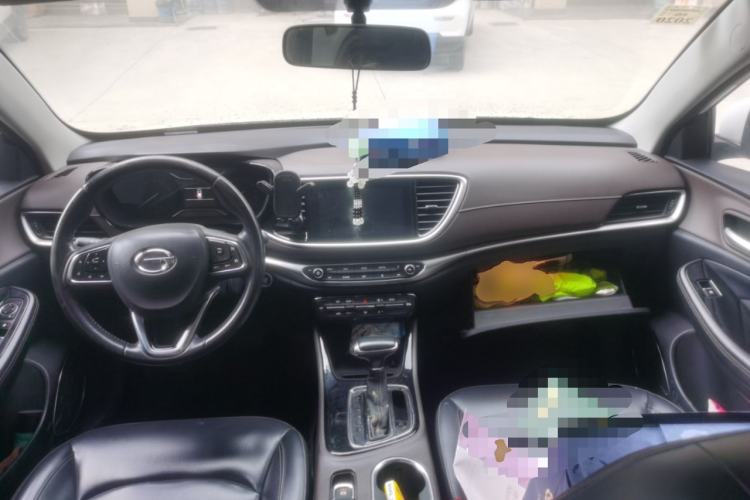 Used GAC Trumpchi GA4 2018 200T Automatic Luxury Edition Center Console