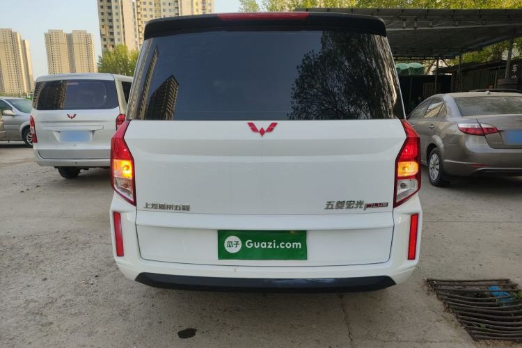 Used Wuling Hongguang PLUS 2020 1.5L Manual Standard Edition 5 Seats
