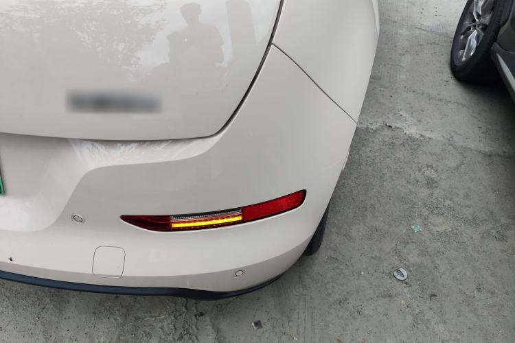 Used ORA Good Cat 2022 Morandi Edition 400km Standard Range Premium Version Lithium Iron Phosphate Right Rear Taillight