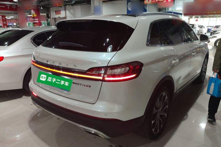 Used Lincoln Nautilus 2021 2.0T Four-Wheel Drive Luxury Edition Rear Right 45 Deg