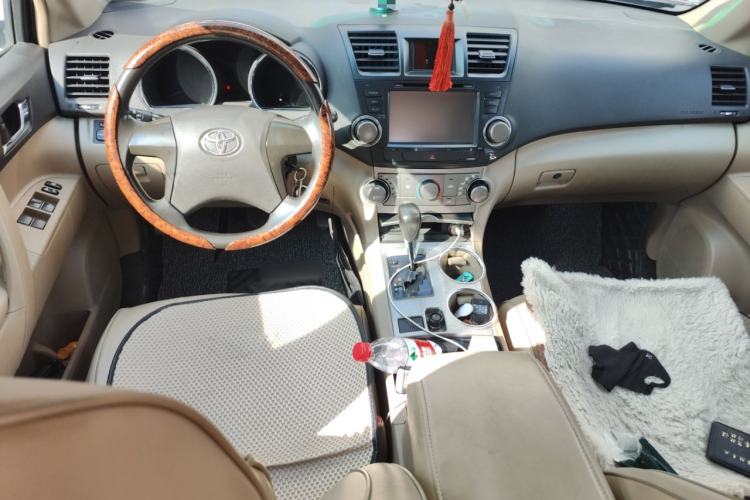 Used Toyota Highlander 2012 2.7L Two-Wheel Drive 7-Seater Elite Edition