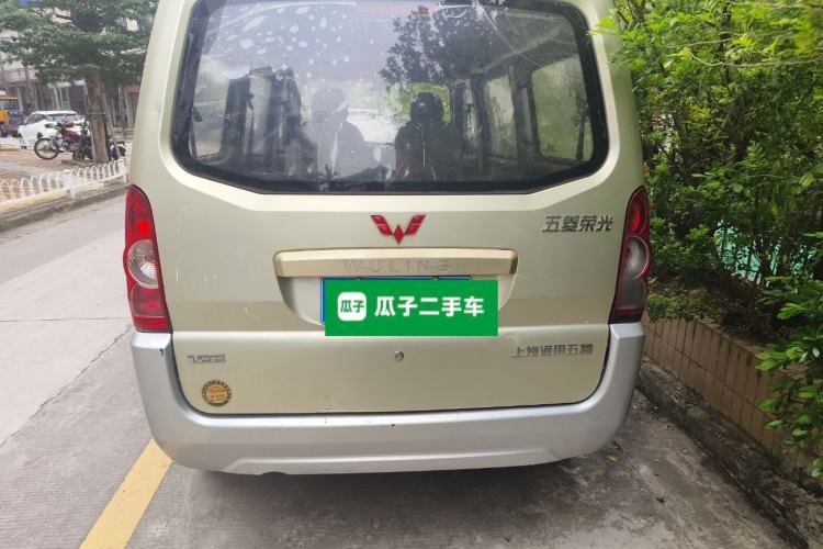 Used Wuling Rongguang 2011 1.2L Base Version