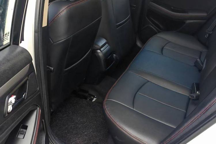 Used Land Rover Discovery Sport 2018 240 PS SE Version
