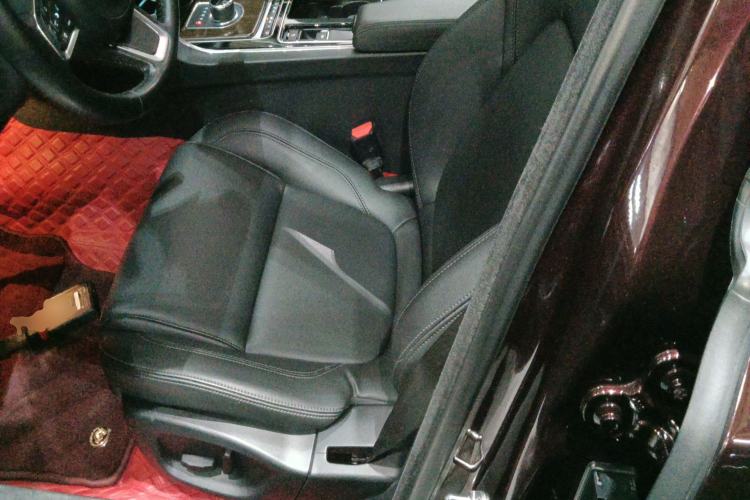 Used Jaguar XFL 2019 XFL 2.0T 200 PS Two-Wheel-Drive Elite Edition Left Front Seat