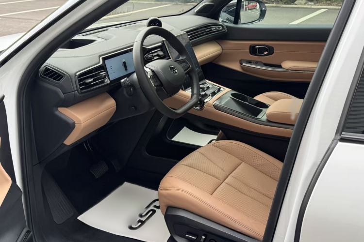 Used Nio ES8 2020 415 km Range 7-Seater Version