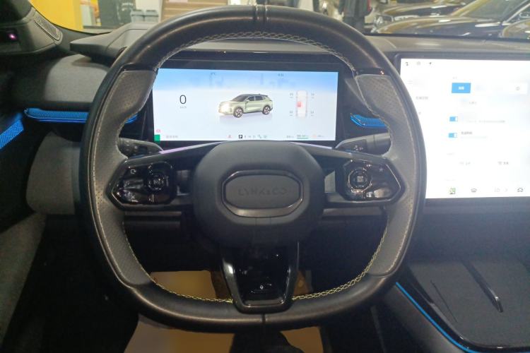 Used Lynk & Co 08 EM-P 2023 220km All-Wheel-Drive Performance Halo
