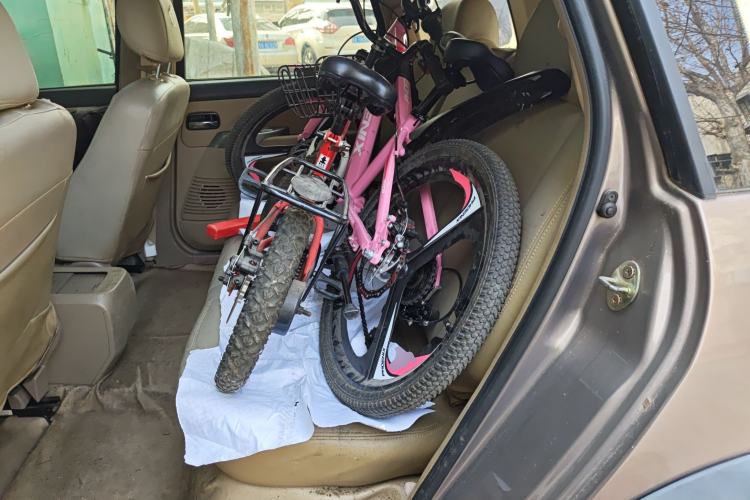 Used FORTHING Joyear SUV 2012 1.6L Luxury Model