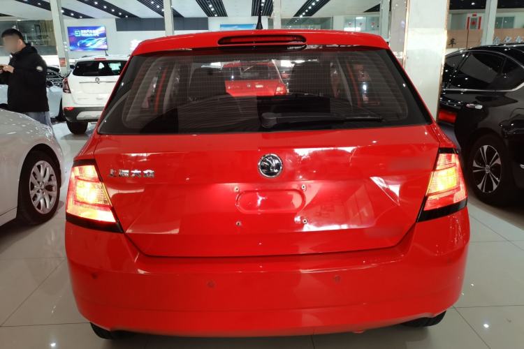 Used Skoda Fabia 2015 1.4L Automatic Front-Drive Model