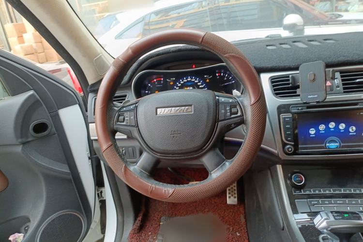 Used Haval H8 2017 2.0T Diesel Two-Wheel Drive Enjoyment Version