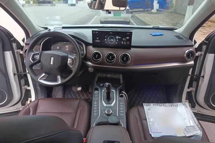 Used Wey VV6 2021 2.0T Two-Wheel Drive Smart Plus