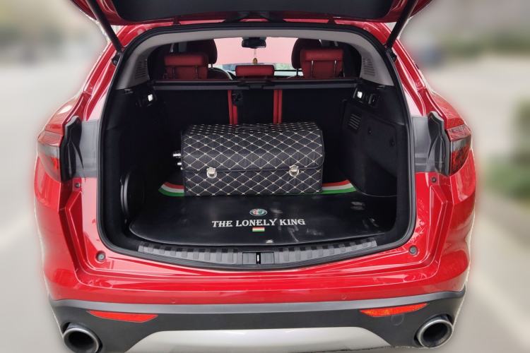 Used Alfa Romeo Stelvio 2017 2.0T 280HP Luxury Edition