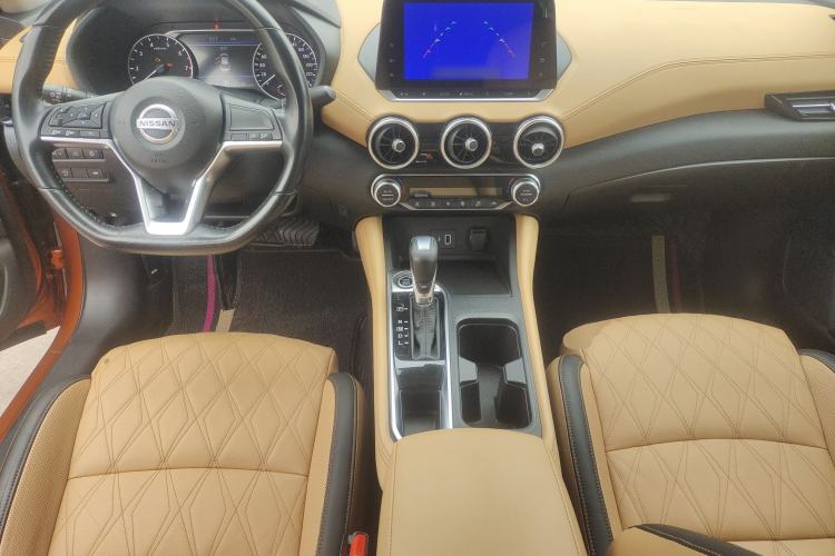 Used Nissan Sylphy 2021 1.6L TOP CVT Luxury Edition Center Console