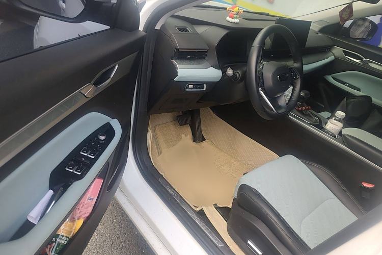 Used Geely Auto Emgrand L 2022 1.4T CVT Ultimate Model
