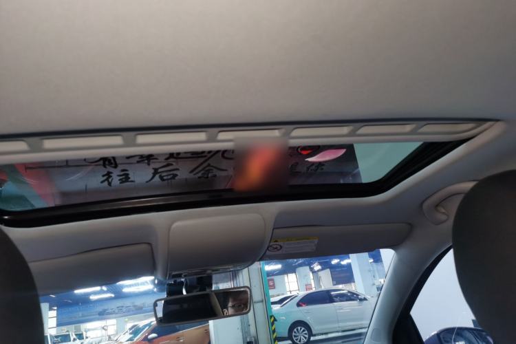 Used Volkswagen Polo 2016 1.6L Cross Polo Automatic Headliner