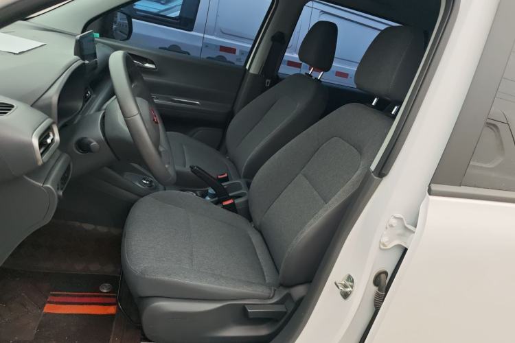 Used Wuling Hongguang New Energy 2025 Extended-Range Hybrid 50KM Comfort Version Left Front Seat