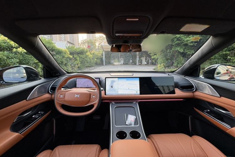 Used XPeng G9 2025 625 Long-Range Max Interior 1