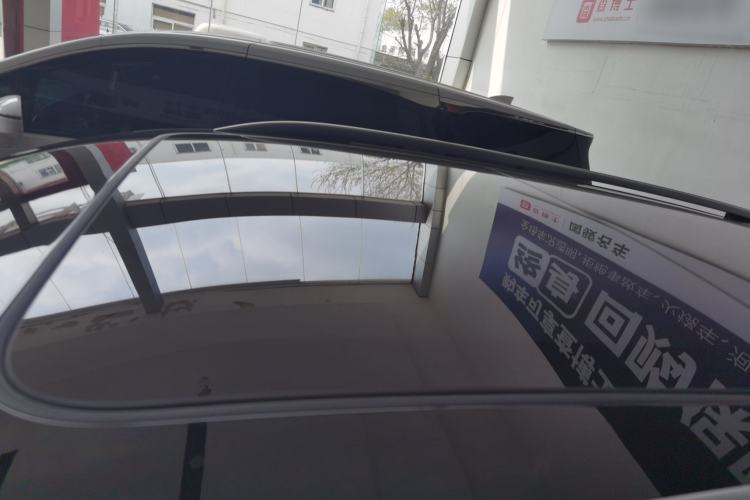 Used Volkswagen Tiguan L 2024 Outstanding Model 330TSI Automatic Two-Wheel Drive R-Line Dragon Glory Edition
