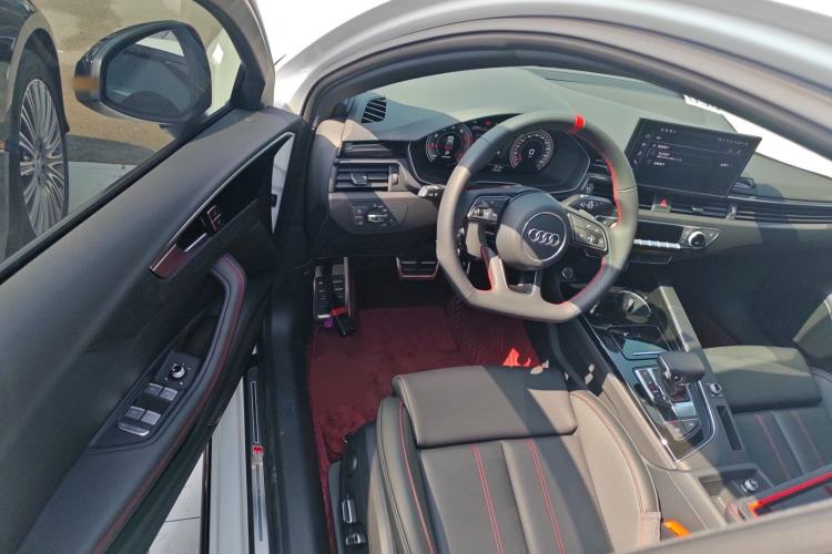 Used Audi A4L 2024 40 TFSI Luxury Dynamic Edition