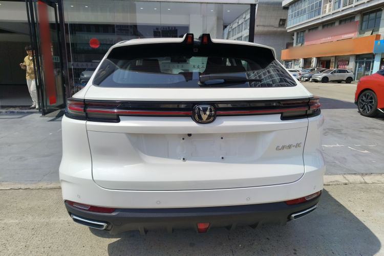 Used CHANGAN UNI-K iDD 2024 ZhiDian iDD 1.5T 135km Smart Leading Model
