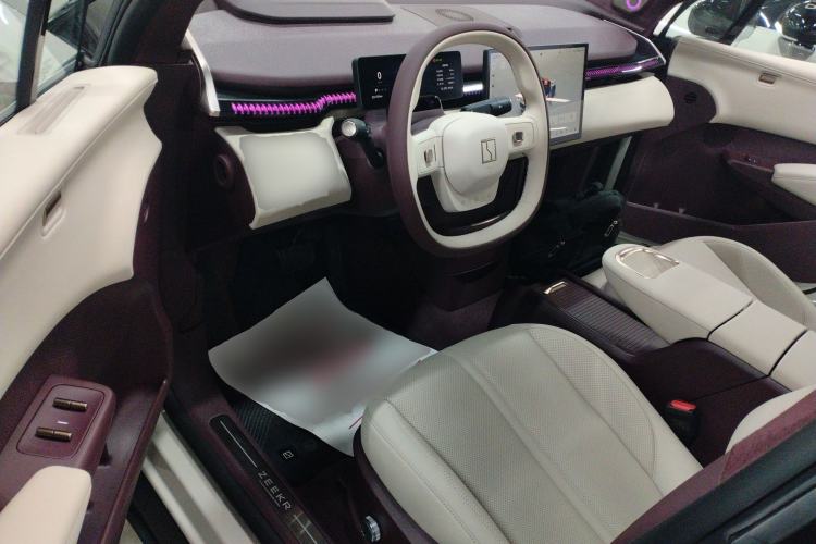 Used Zeekr X 2025 Four-Seater Rear-Drive Cube Version
