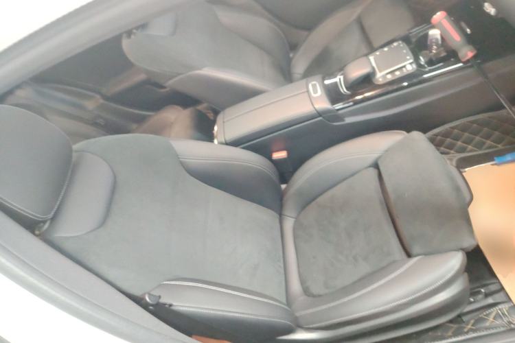 Used Mercedes-Benz A-Class 2022 Revised Version A 200 L Sport Sedan Fashionable Style