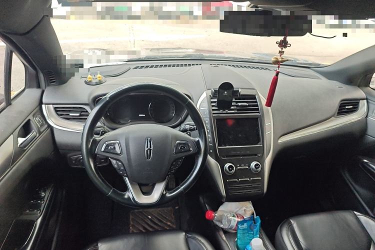 Used Lincoln MKC 2016 2.0T Two-Wheel Drive Deluxe Edition
