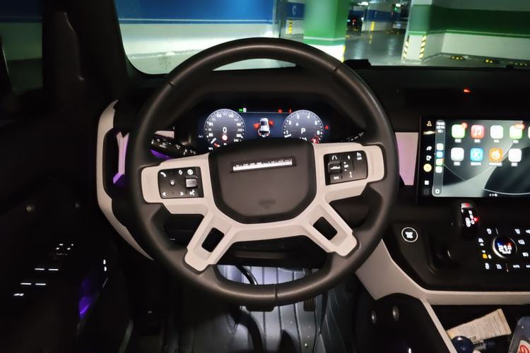 Used Land Rover Defender 2025 110 3.0T P400 X-Dynamic SE Steering Wheel