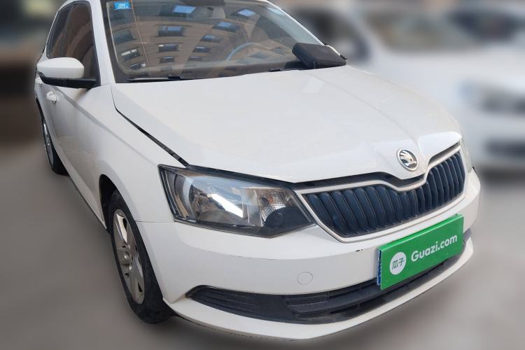 Used Skoda Fabia 2017 1.4L Automatic Car Enjoy Edition
