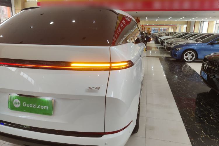 Used XPeng X9 2026 Model—Range-Extended Version 1602 Ultra Right Rear Taillight