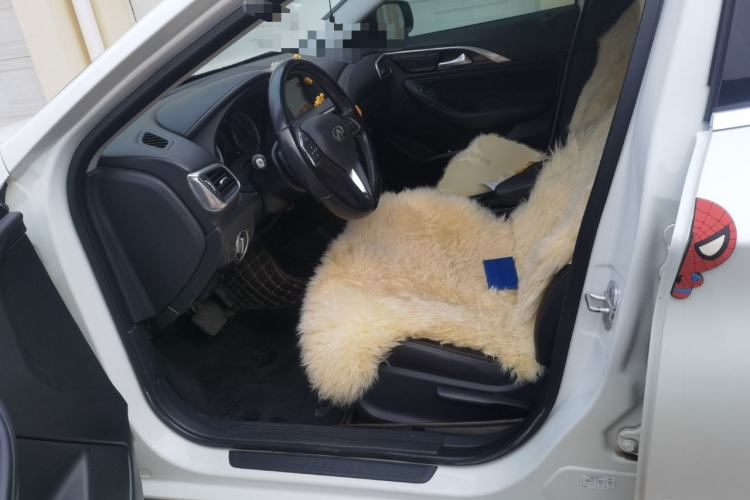 Used Infiniti QX30 2017 2.0T Four-Wheel Drive Fashion Edition
