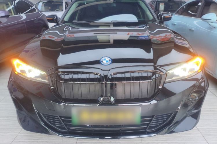 Used BMW i3 2022 eDrive 35 L Front