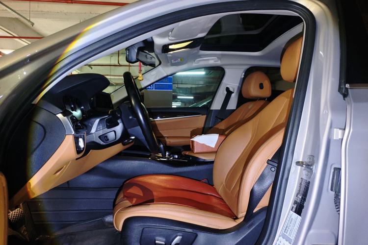 Used BMW 5 Series 2018 528Li Launch Special Edition
