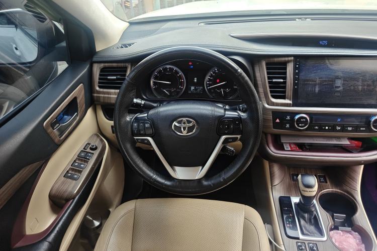 Used Toyota Highlander 2017 2.0T Four-Wheel Drive Luxury Edition 7 Seats
