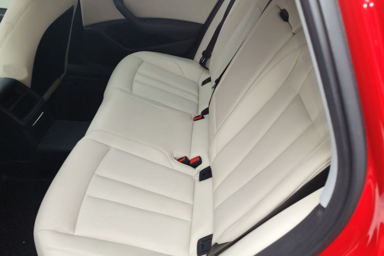 Used Audi A4L 2019 40 TFSI Ambition China VI