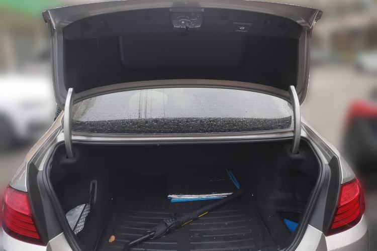 Used BMW 5 Series 2017 525Li Luxury Design Package
