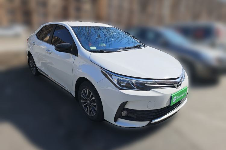 Used Toyota Corolla 2017 1.2T CVT GL Front Right 45 Deg