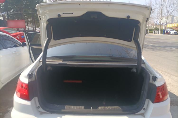 Used Geely Auto Emgrand GL 2018 1.4T Manual Elite Smart Connectivity Version
