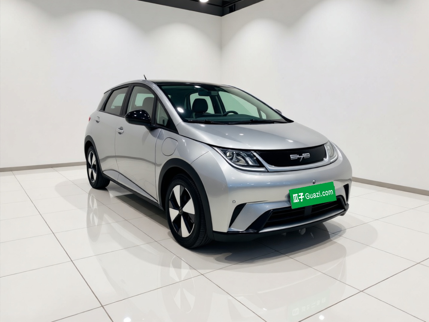 BYD Dolphin 2023 420 km Fashion Edition — снимка 3