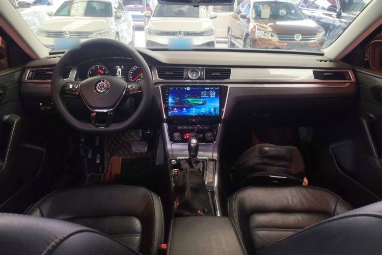 Used Volkswagen Passat 2017 330TSI DSG Luxury Edition