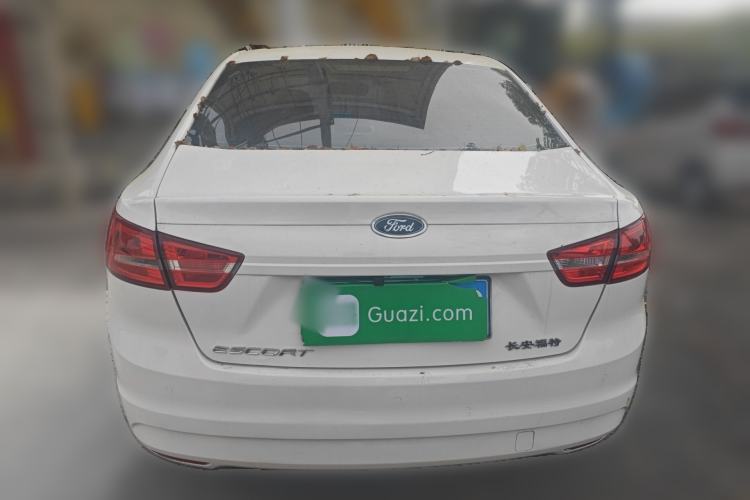 Used Ford Escort 2015 1.5L Manual Comfort Model
