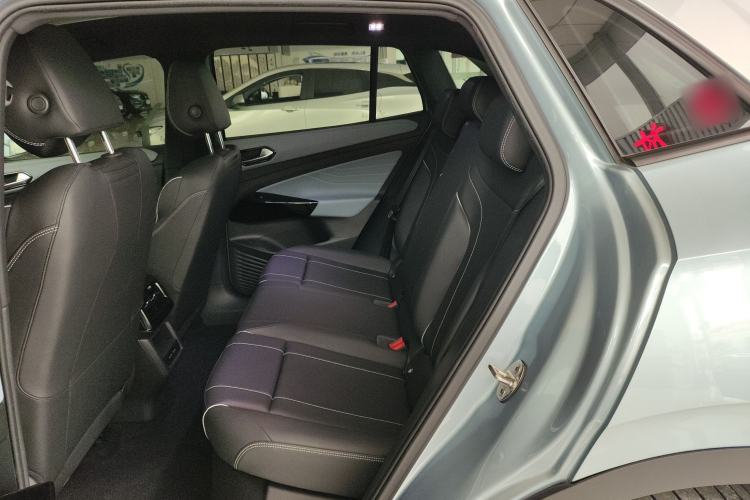 Used Volkswagen ID.4 X 2025 Smart Version Pure & Intelligent Enjoyment Edition Left Rear Seat
