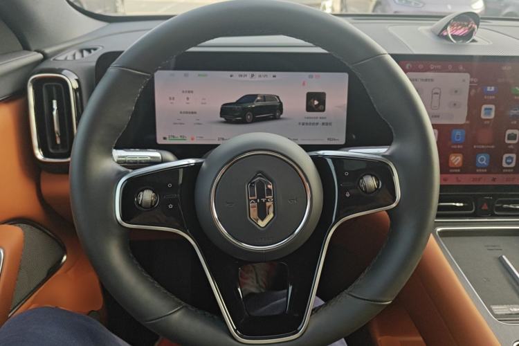 Used Hima AITO M8 2025 Extended-Range Ultra Version 53.4 kWh 6-Seater Edition Steering Wheel