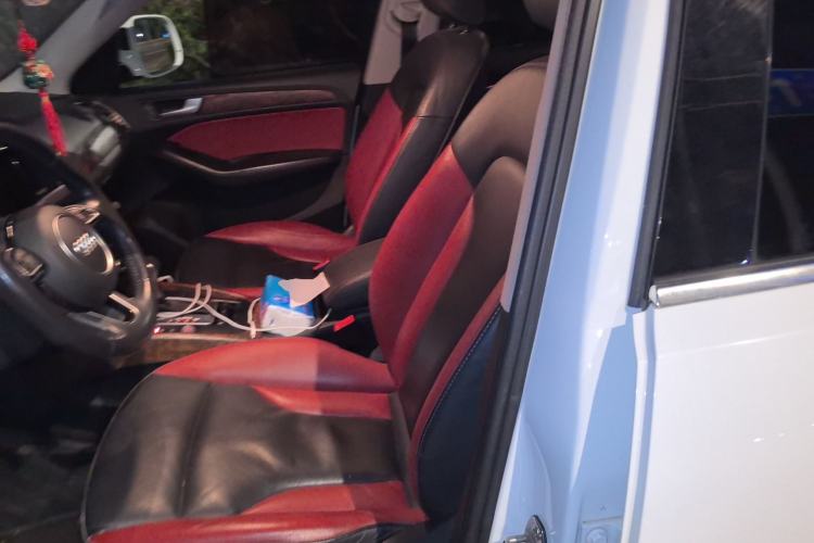 Used Audi Q5 2018 Collector's Edition 40 TFSI Technology Model
