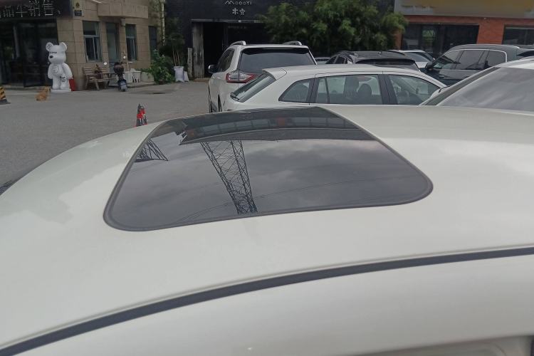 Used Nissan Tiida 2019 1.6L CVT ZhiZun Edition China VI standard
