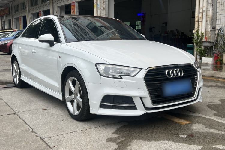 Used Audi A3 2017 Limousine 35 TFSI Fashion Model