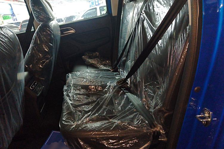 Used Great Wall Poer 2023 2.0T Passenger Version Automatic Diesel Two-Wheel Drive Comfort Trim – GW4D20M
